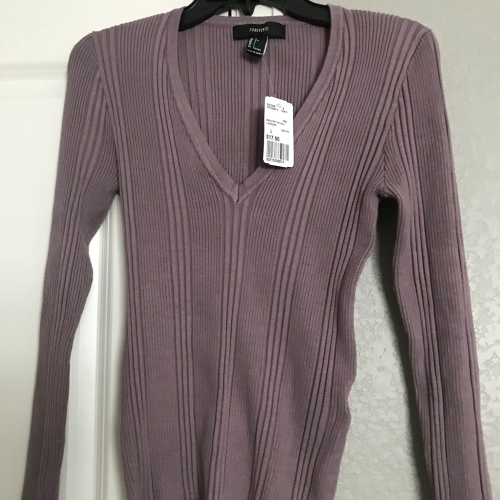 V-neck Sweater
